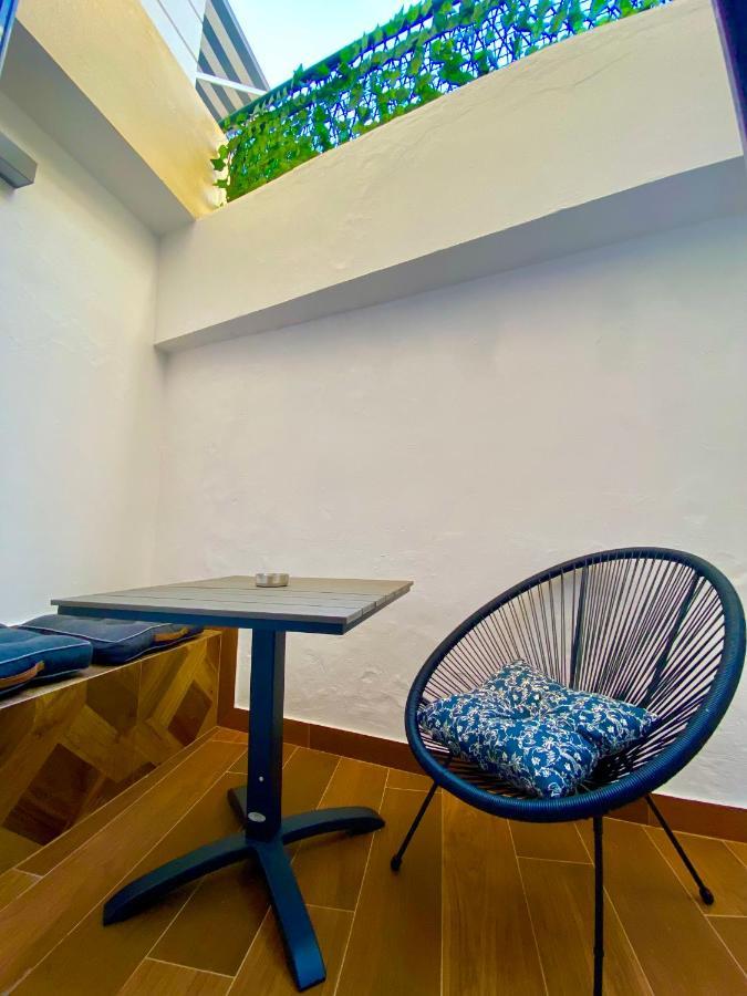 Sunshine Cozy Central Studio Basement Candia Esterno foto